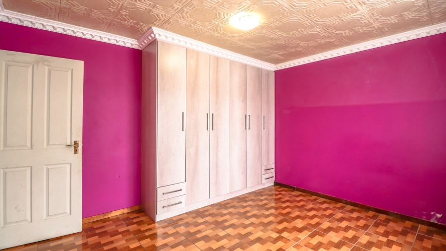 4 Bedroom Property for Sale in Amalinda Eastern Cape